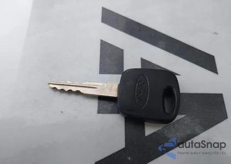 2000 Ford Mustang z USA, uszkodzony, nr VIN 1FAFP4044YF177648